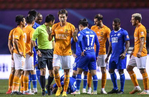 最新足坛爆料视频,揭秘球星转会内幕与赛场风云