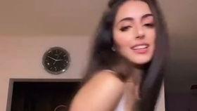 性感白色丝袜大长腿美女,大长腿美女的性感魅力